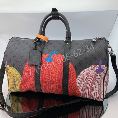 Дорожная сумка Louis Vuitton 17800