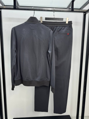 Костюм прогулочный Kiton 17551