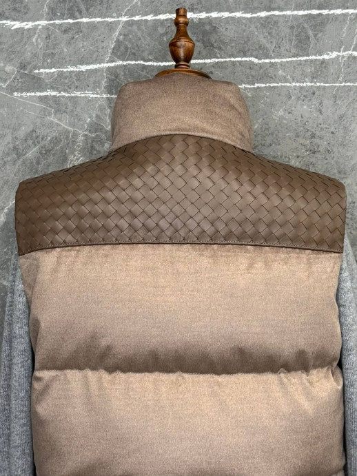 Жилетка Bottega Veneta 8669