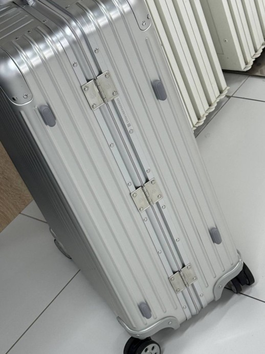 Чемодан Rimowa 13793 1