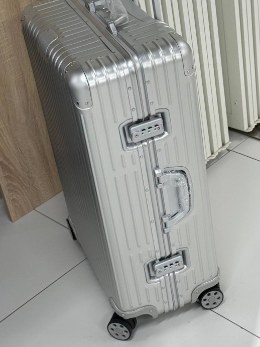 Чемодан Rimowa 13793 1