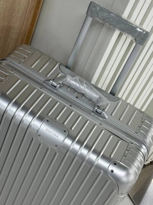 Чемодан Rimowa 13793 1