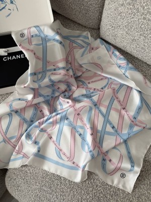 Платок Chanel 36007 4