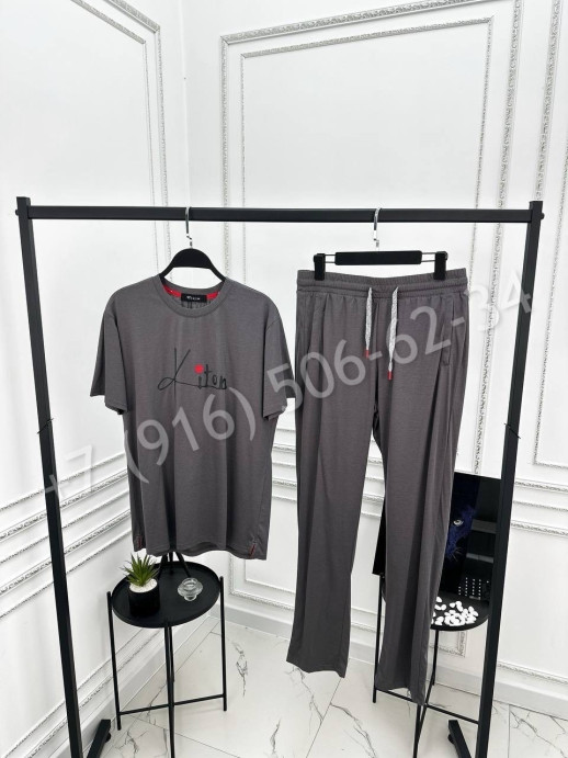 Прогулочный костюм KITON 28227