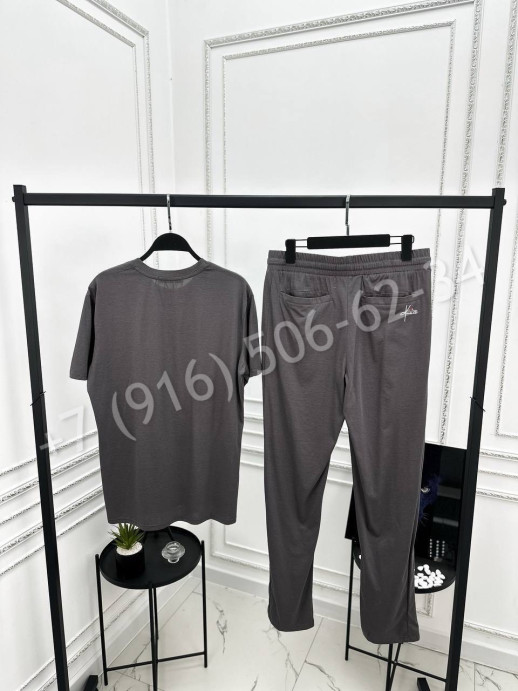 Прогулочный костюм KITON 28227