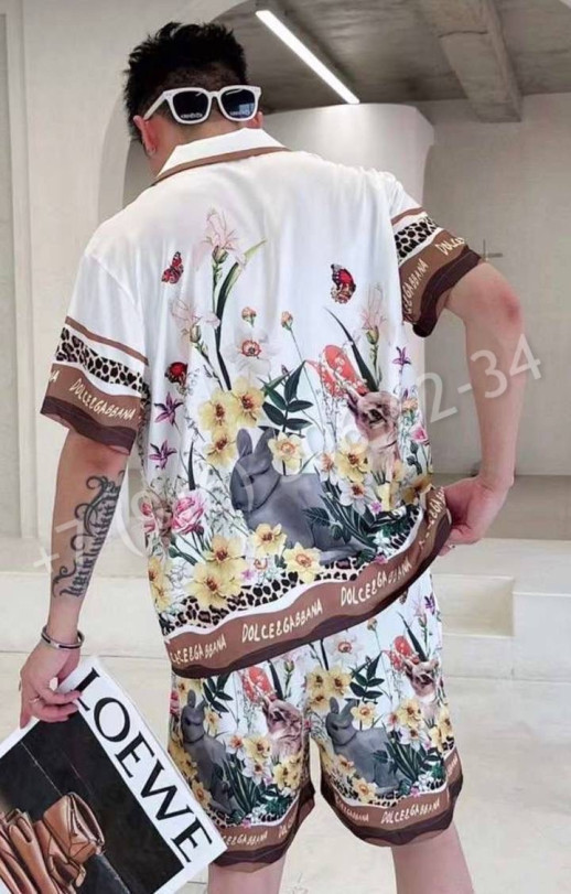 Прогулочный костюм Dolce & Gabbana 19250