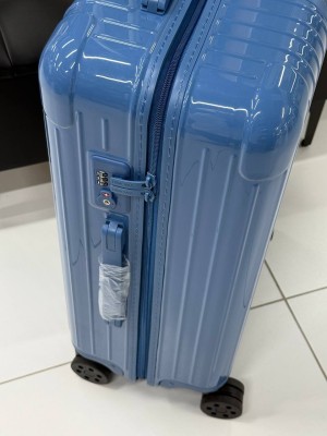 Чемодан Rimowa 13793 2