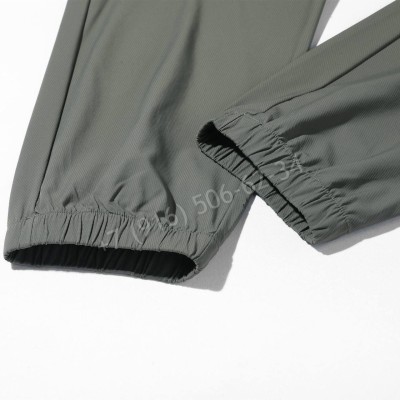 Спортивные штаны Prada 13570