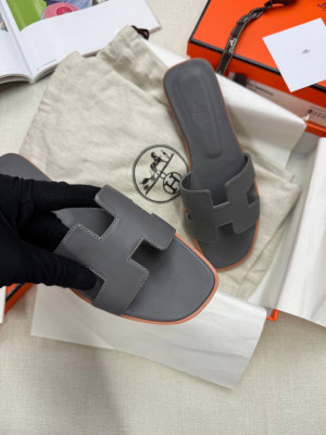 Тапочки HERMES 12100