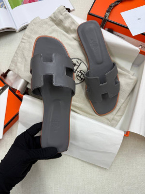 Тапочки HERMES 12100