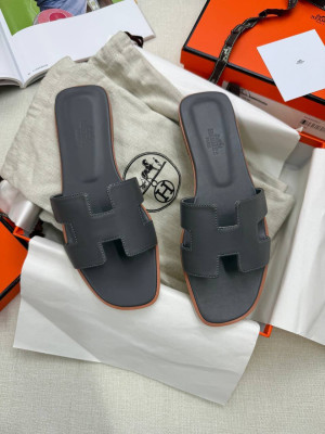 Тапочки HERMES 12100