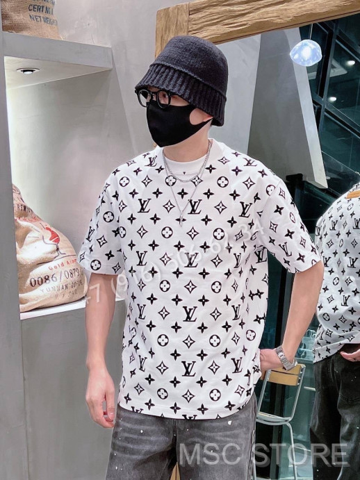 Футболка Louis Vuitton 9300