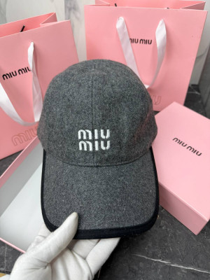 Кепка Miu Miu 12991 1