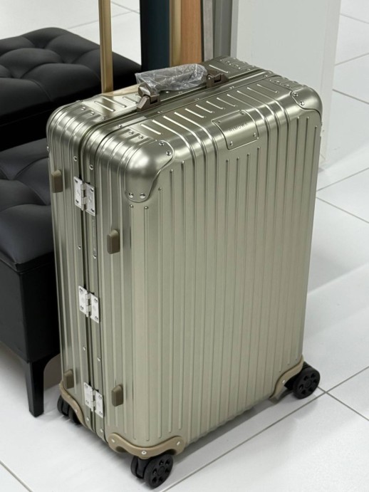 Чемодан Rimowa 13793 3