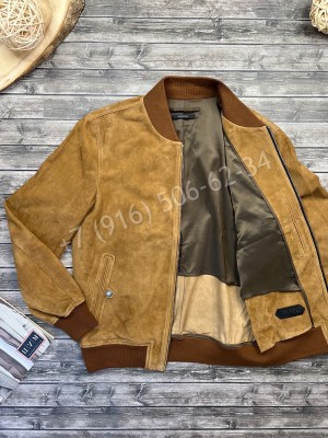 Замшевая куртка Tom Ford 5546