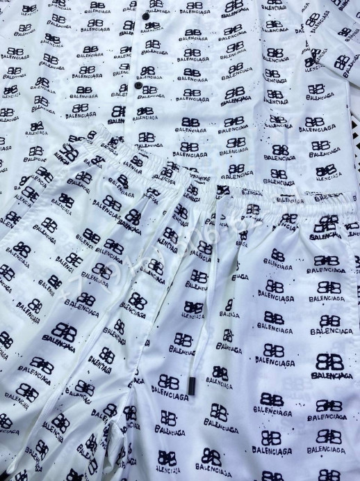 Костюм Balenciaga 14387