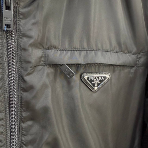 Куртка Prada 8787