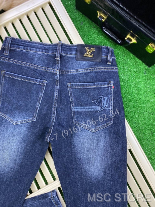 Джинсы Louis Vuitton 9506