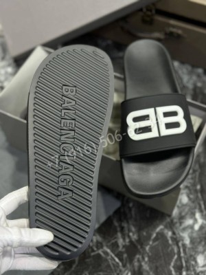 Тапочки Balenciaga 33733