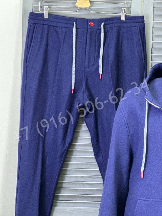 Кашемировый костюм KITON 24108