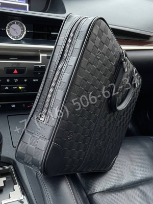Портфель Louis Vuitton 18924