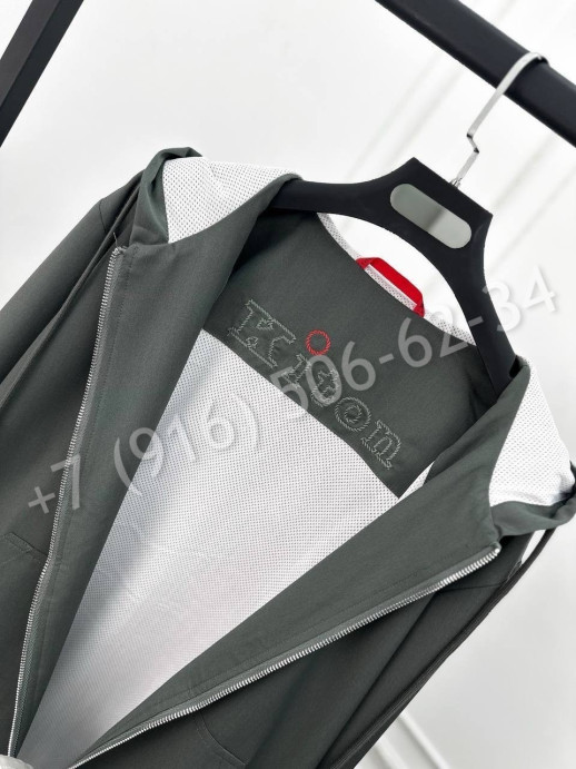 Спортивный костюм KITON 26237