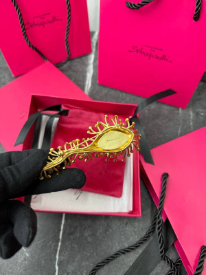 Брошь Schiaparelli 36201