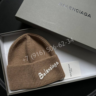 Шапка Balenciaga 7652