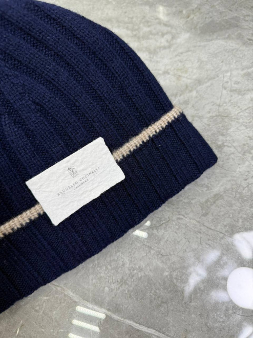 Шапка Brunello Cucinelli 17293