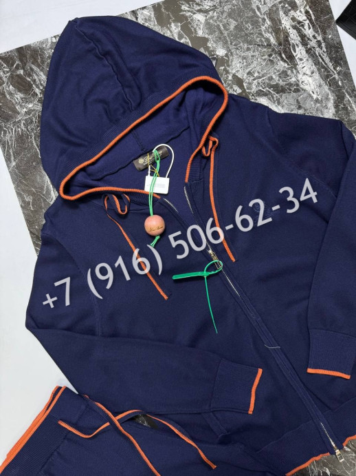 Прогулочный костюм Loro Piana 9912 1