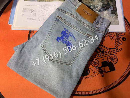 Джинсы Burberry 7364 2