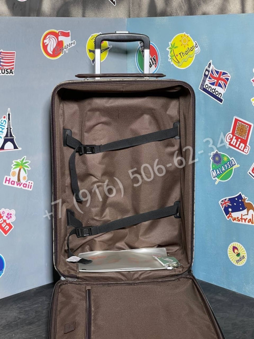 Дорожный чемодан Gucci 6050