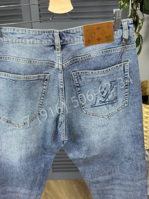 Джинсы Louis Vuitton 21053