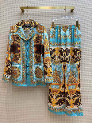 Костюм Versace 32441