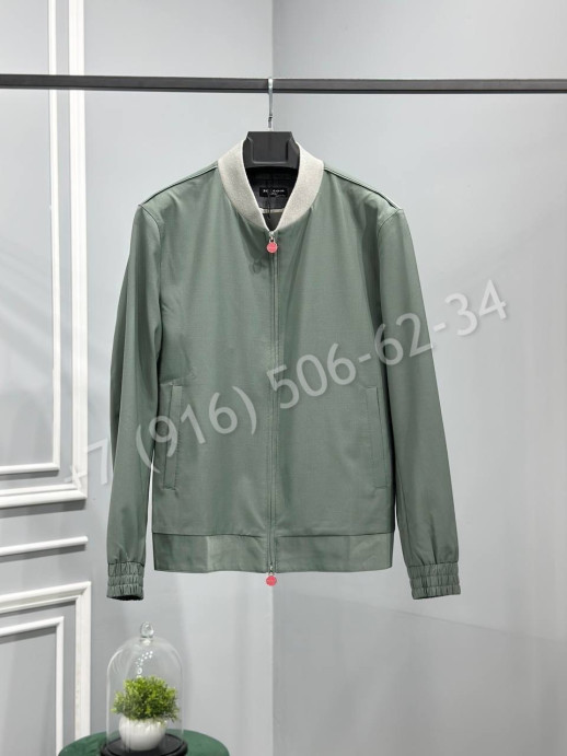 Прогулочный костюм KITON 18152