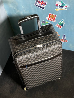 Чемодан Louis Vuitton 6052