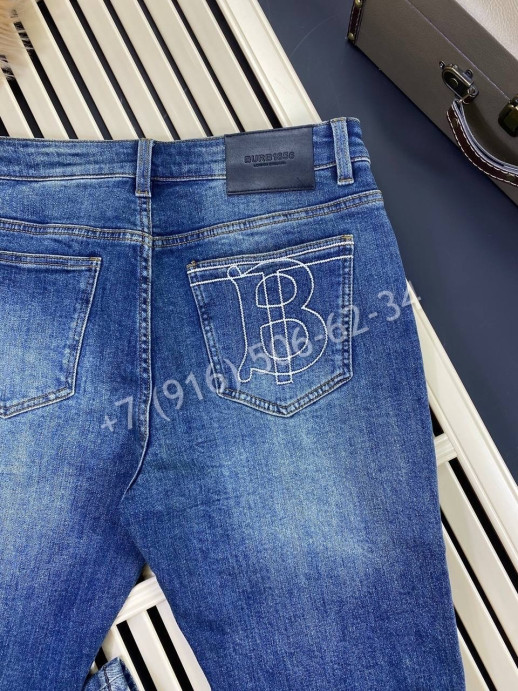 Джинсы Burberry 7364