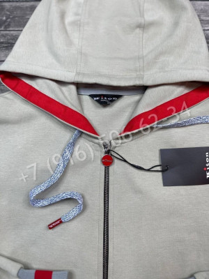 Прогулочный костюм KITON 18353