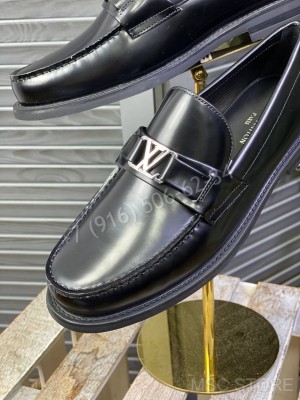 Лоферы Louis Vuitton 10060