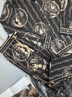 Прогулочный костюм из шелка Dolce & Gabbana 30836