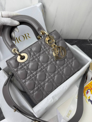 Сумка Dior Medium 31282 1