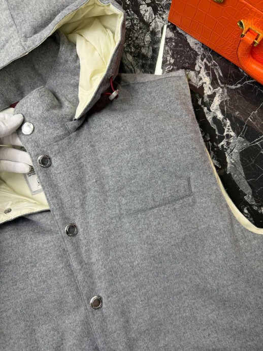 Жилетка Brunello Cucinelli 24094 1