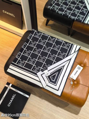 Платок Chanel 10623