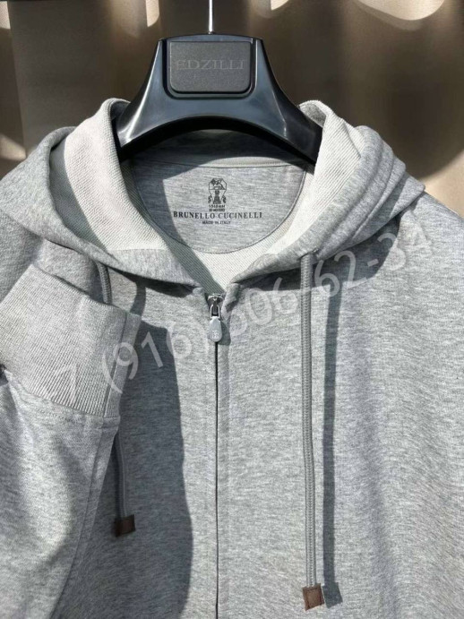 Прогулочный костюм Brunello Cucinelli 30338