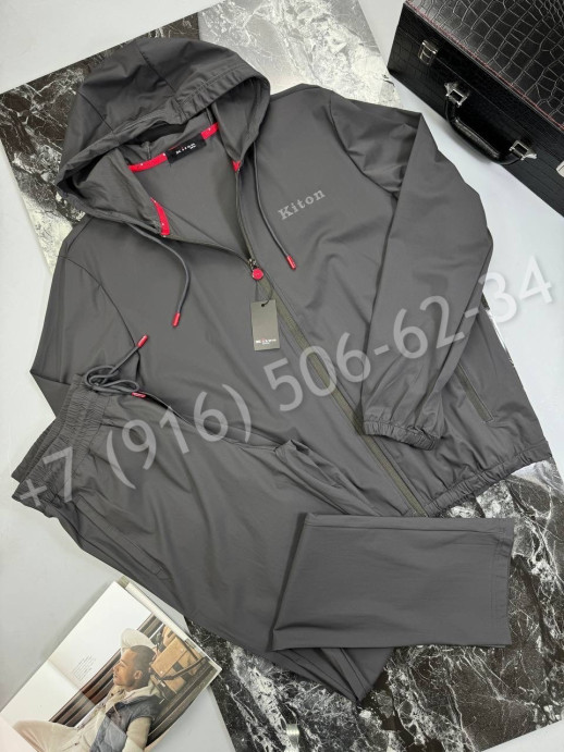 Прогулочный костюм KITON 30839