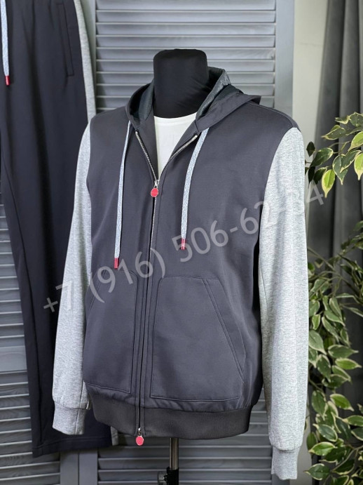 Прогулочный костюм KITON 21358