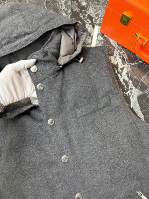 Жилетка Brunello Cucinelli 24094 2