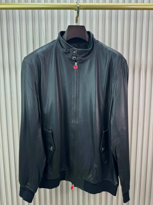 Кожаная куртка Kiton 5462