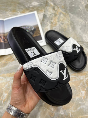 Тапочки Louis Vuitton 14815