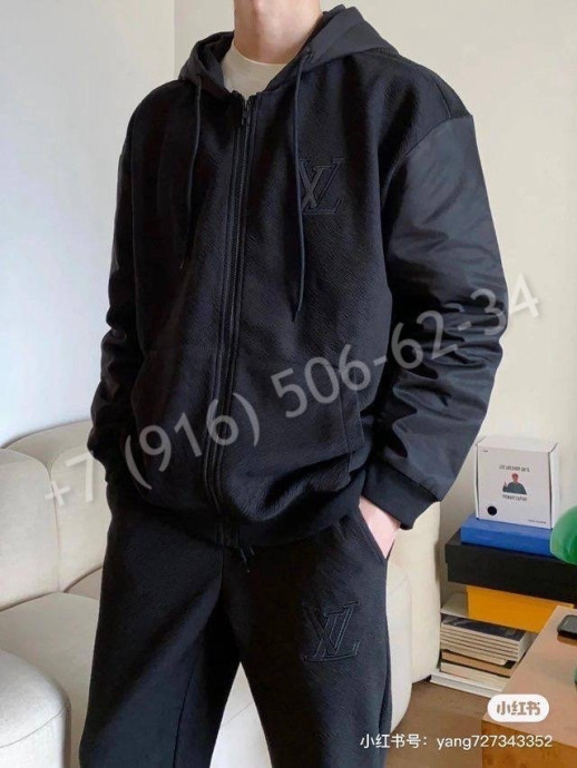 Костюм Louis Vuitton 25139